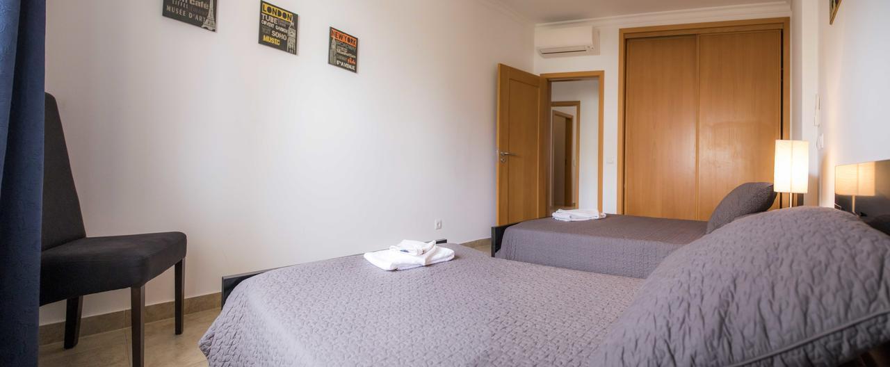 C02 - Luxury 3 Bed With Pool View Appartement *
