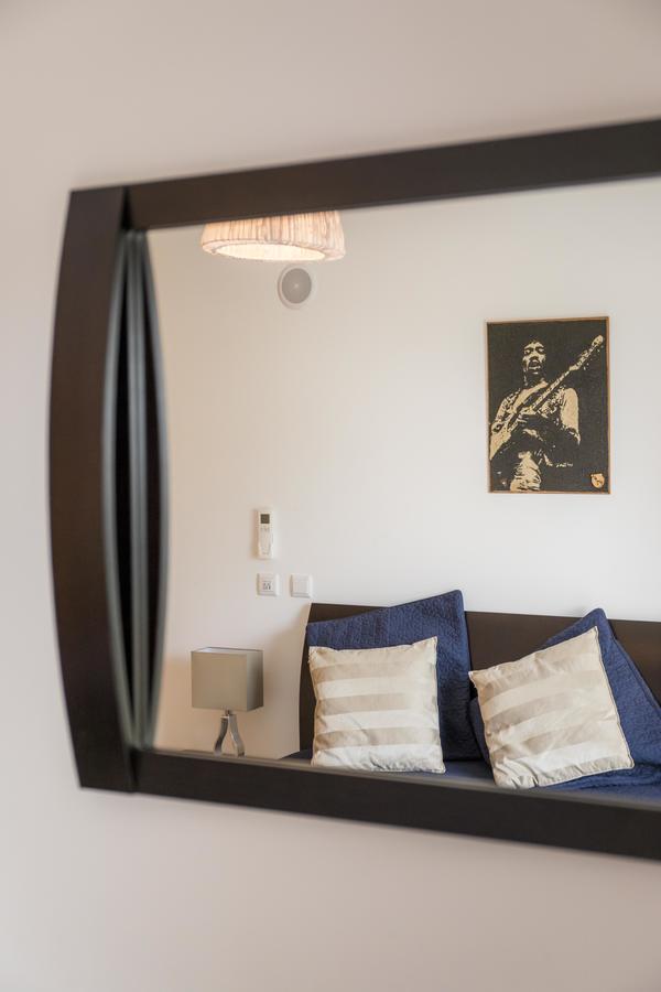 Appartement C02 - Luxury 3 Bed With Pool View Lagos